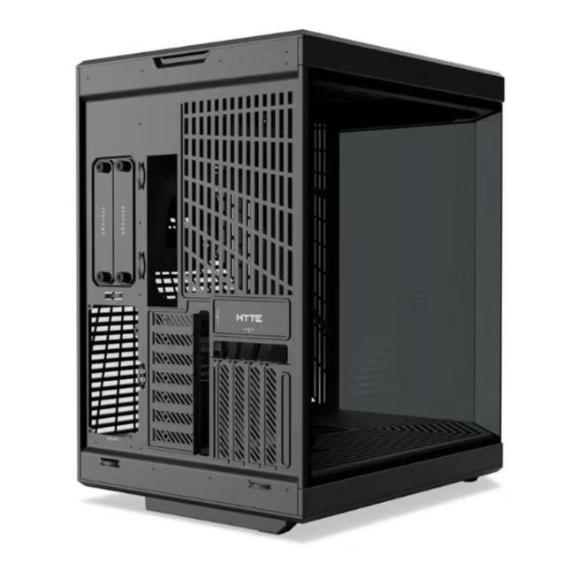 HYTE Y70 PC Case - Tempered Glass Casing - Image 6